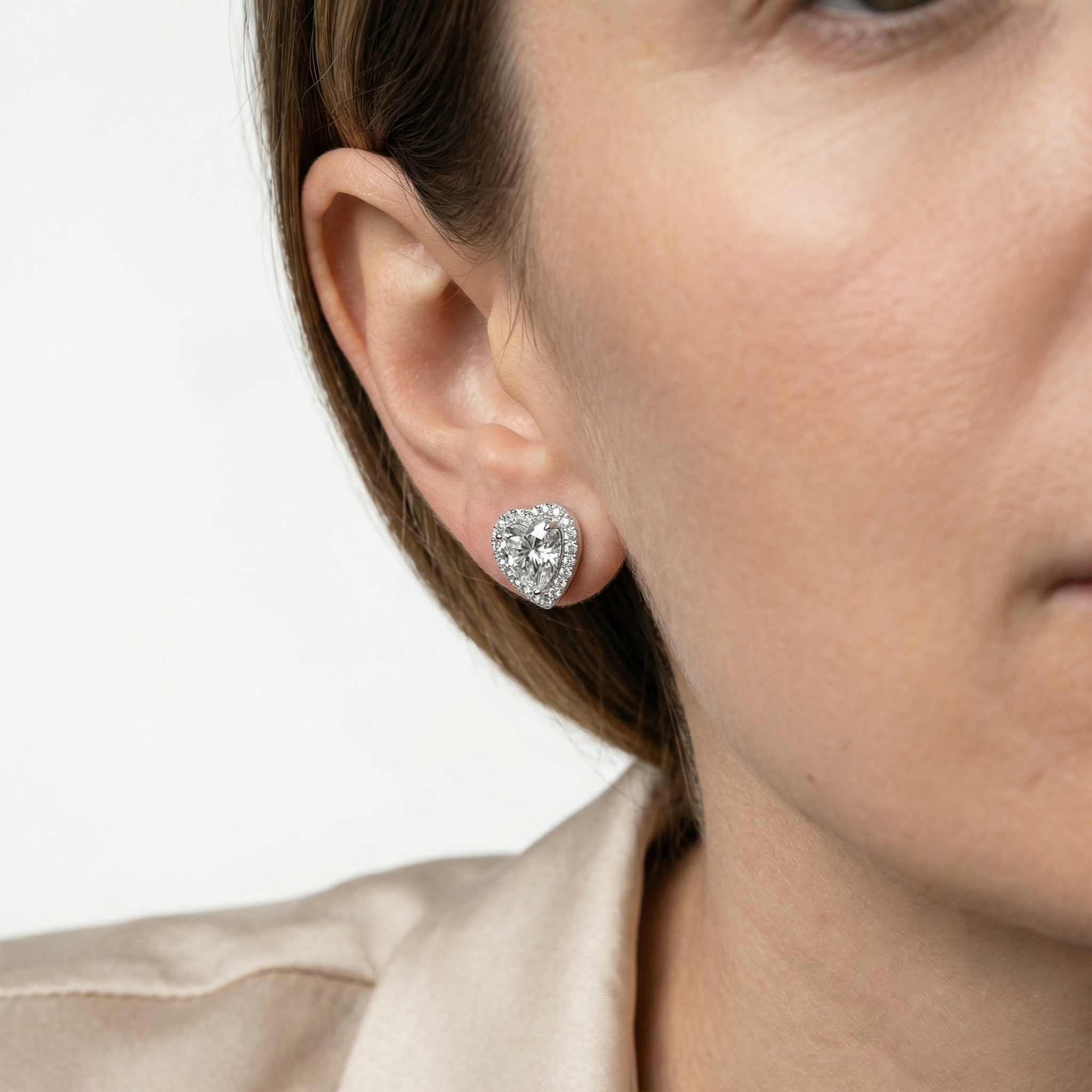 Ondine Moissanite Earring