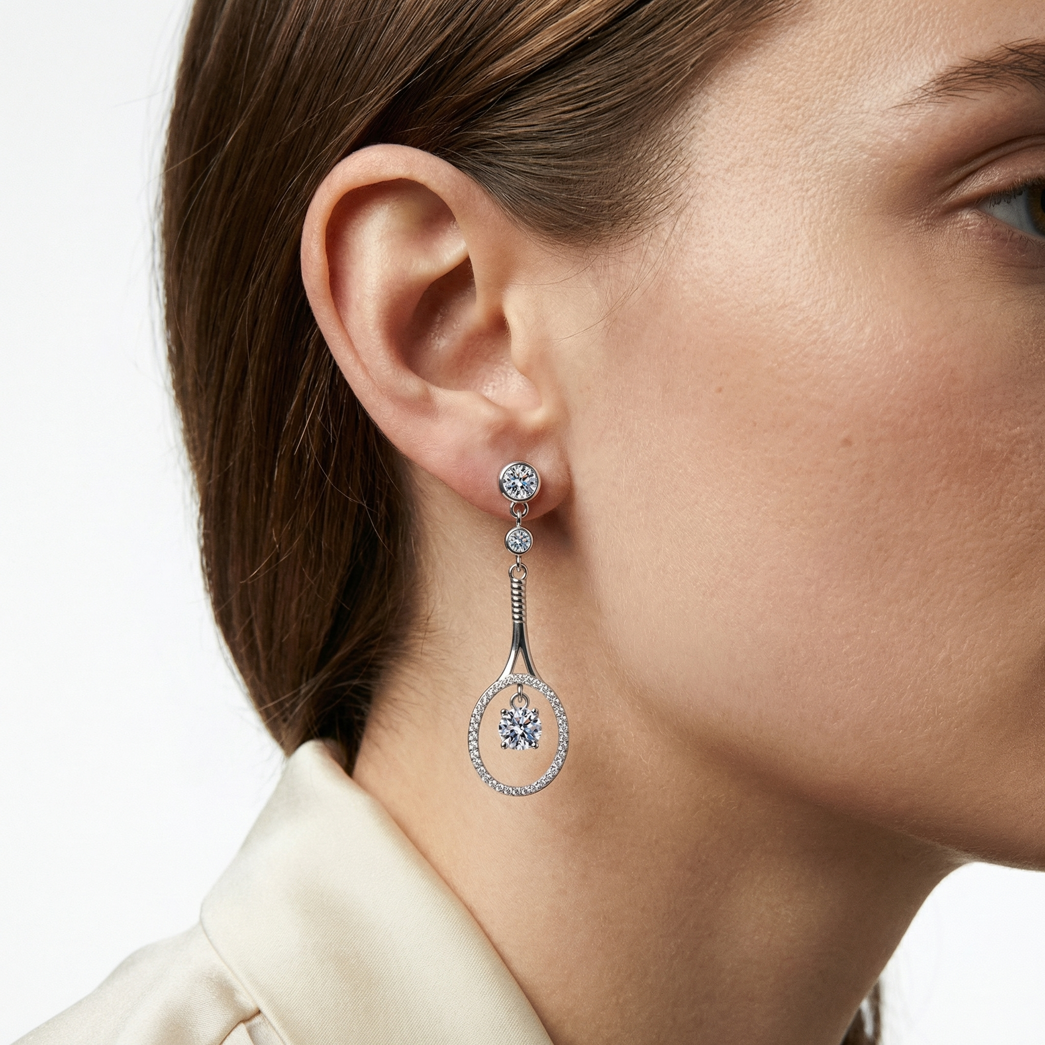 Elara Moissanite Earring