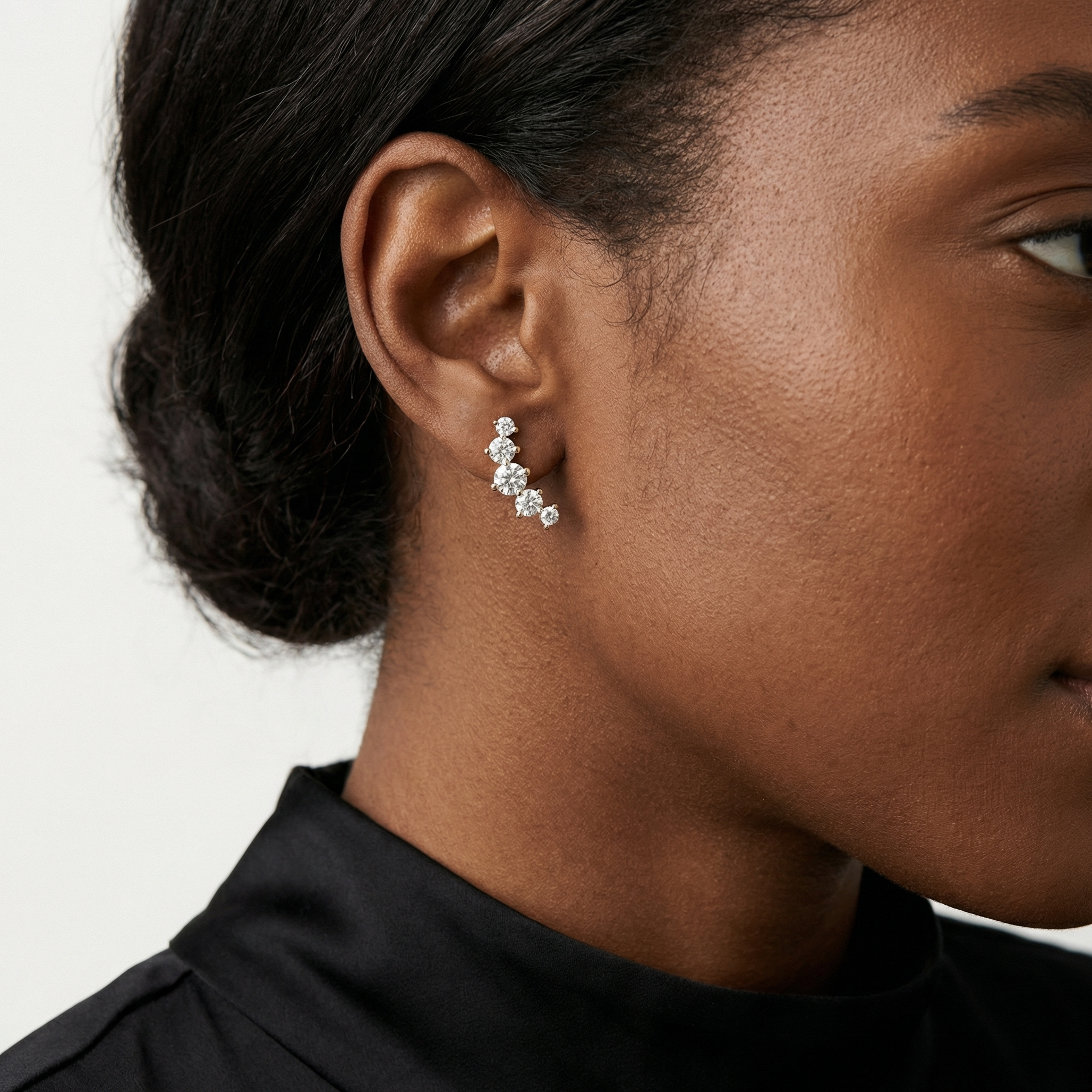 Talon Moissanite Earring