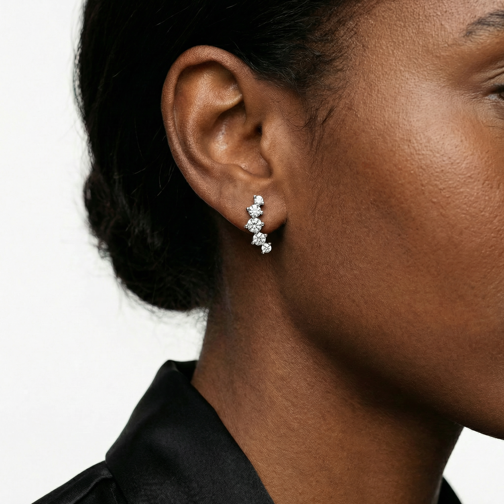 Talon Moissanite Earring