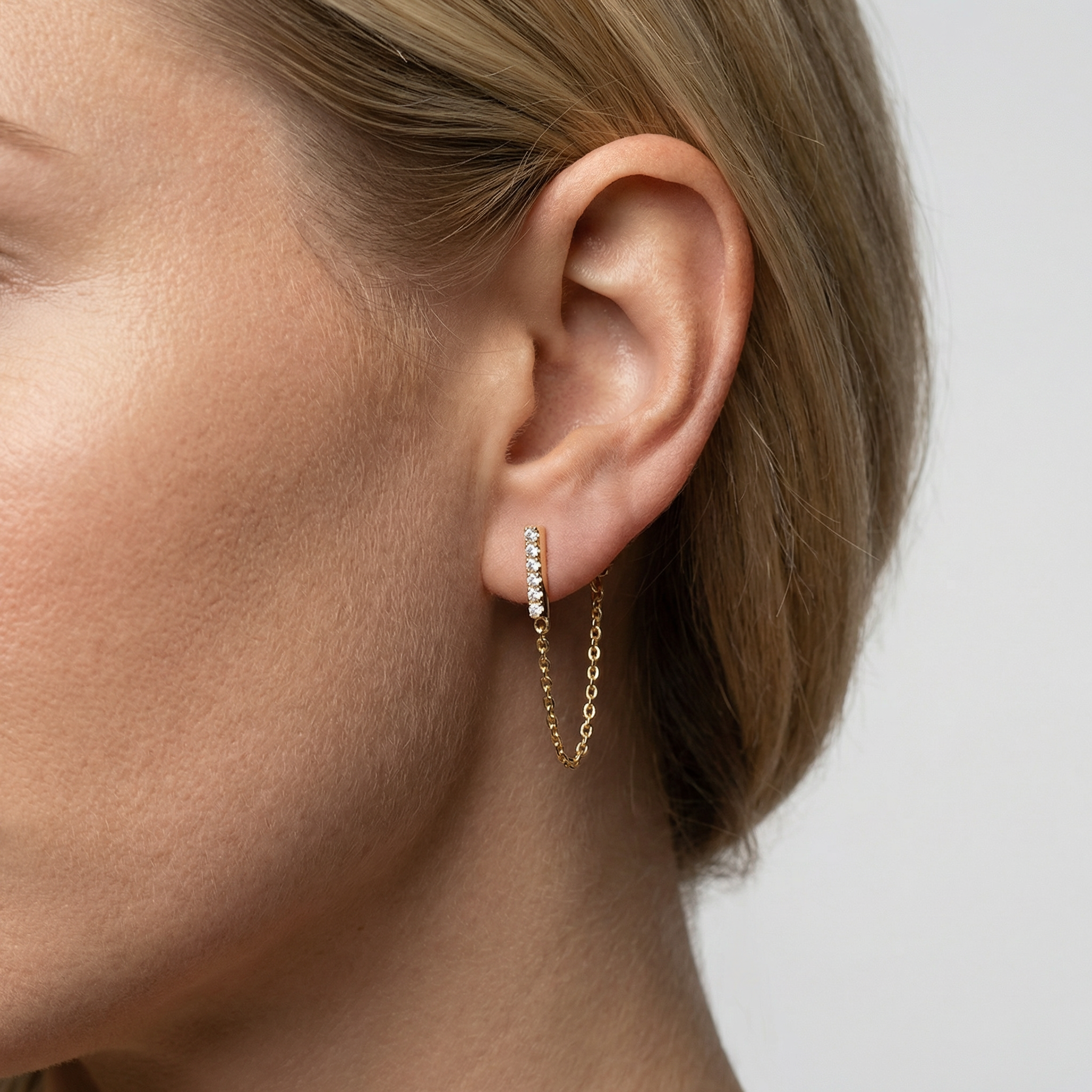 Ulani Moissanite Earring
