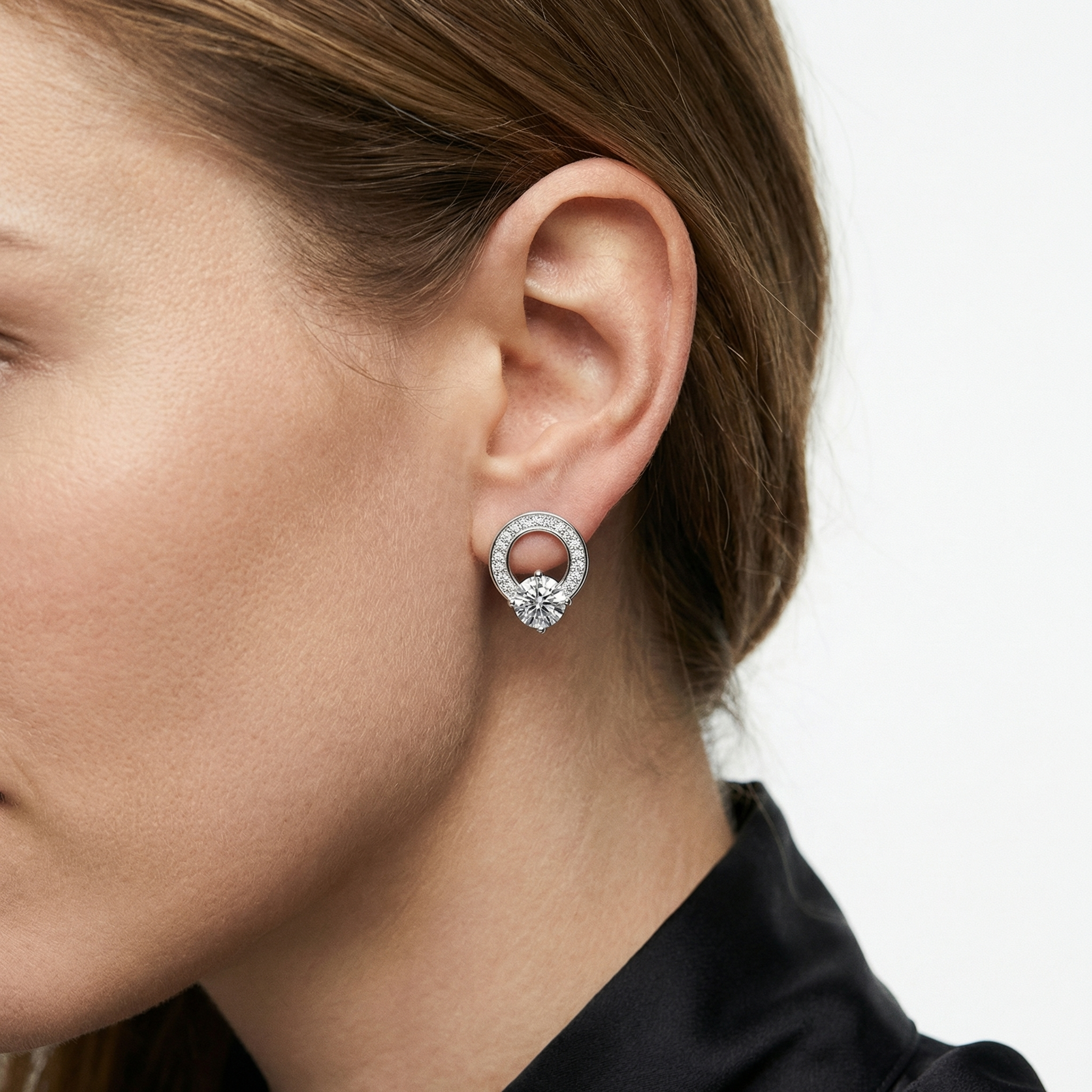 Quincy Moissanite Earring