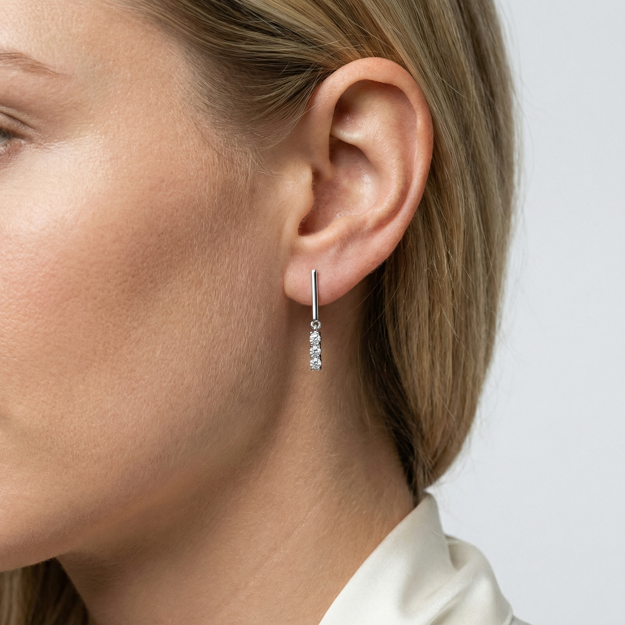 Cameo Moissanite Earring