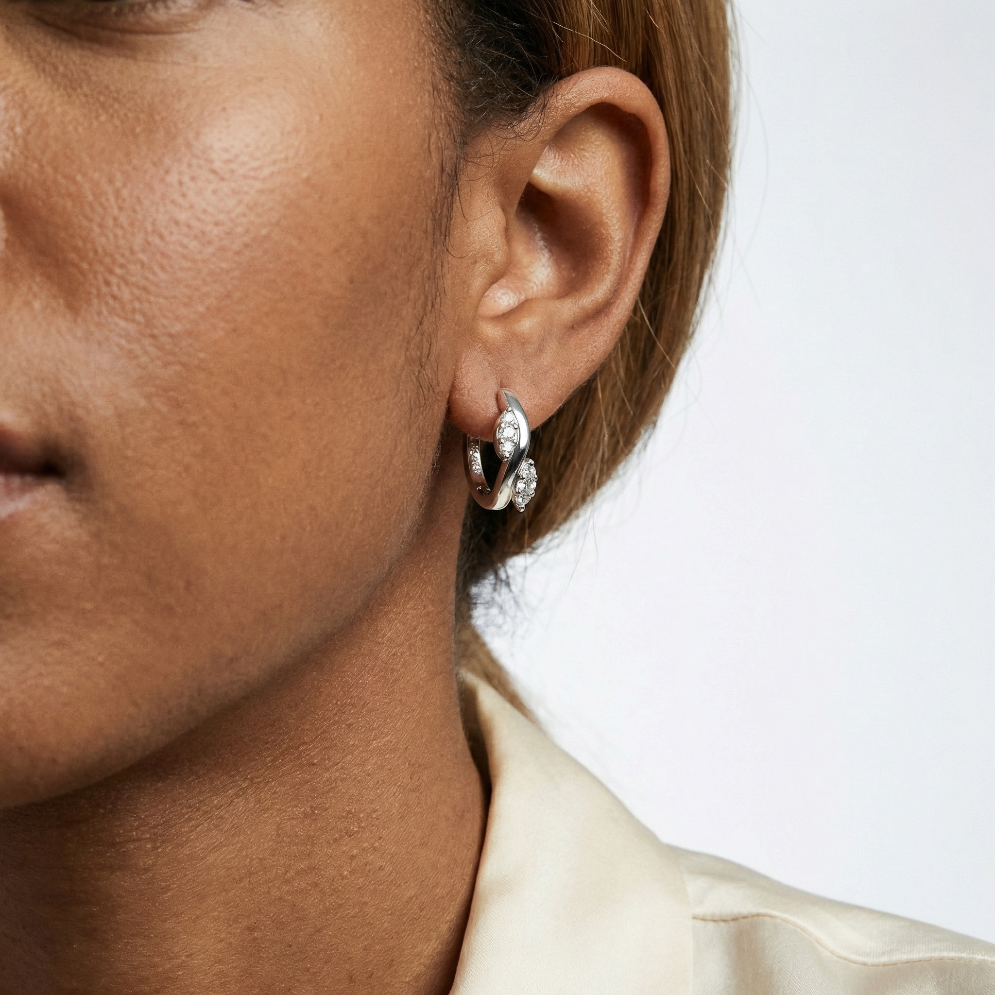 Liora Moissanite Earring