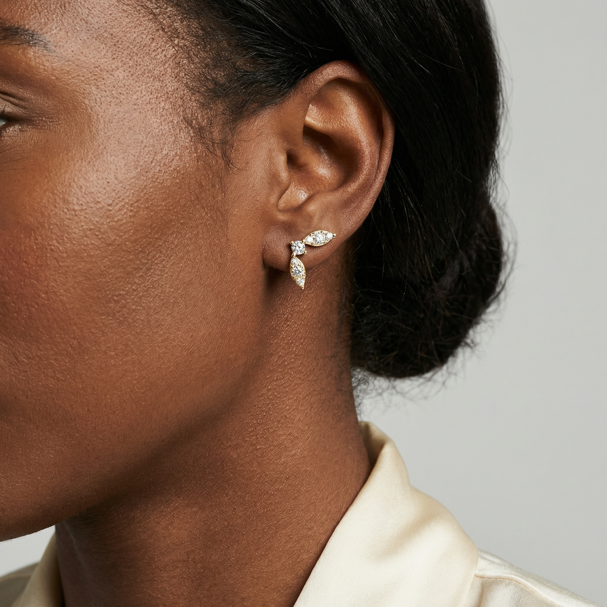 Calista Moissanite Earring