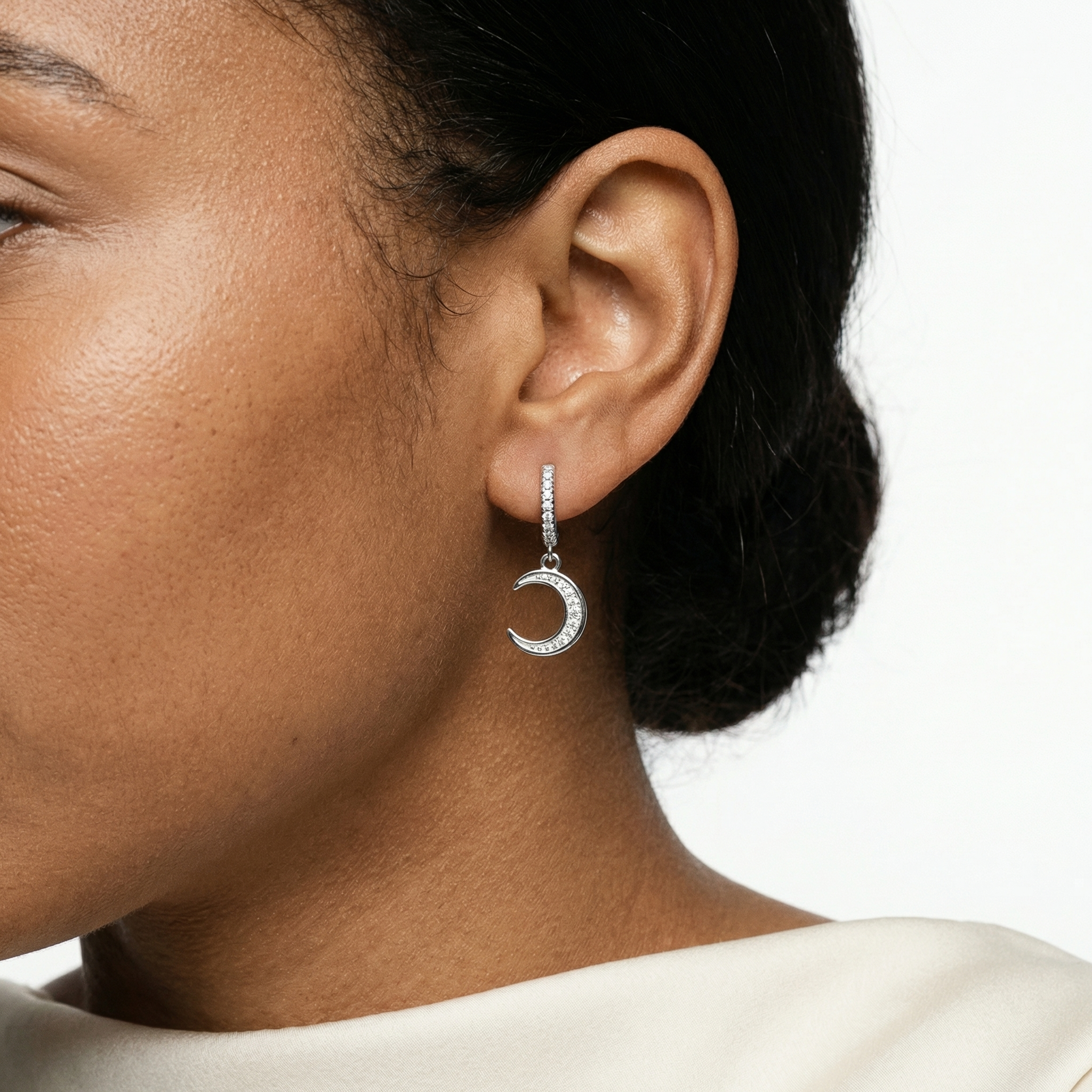 Tamsin Moissanite Earring