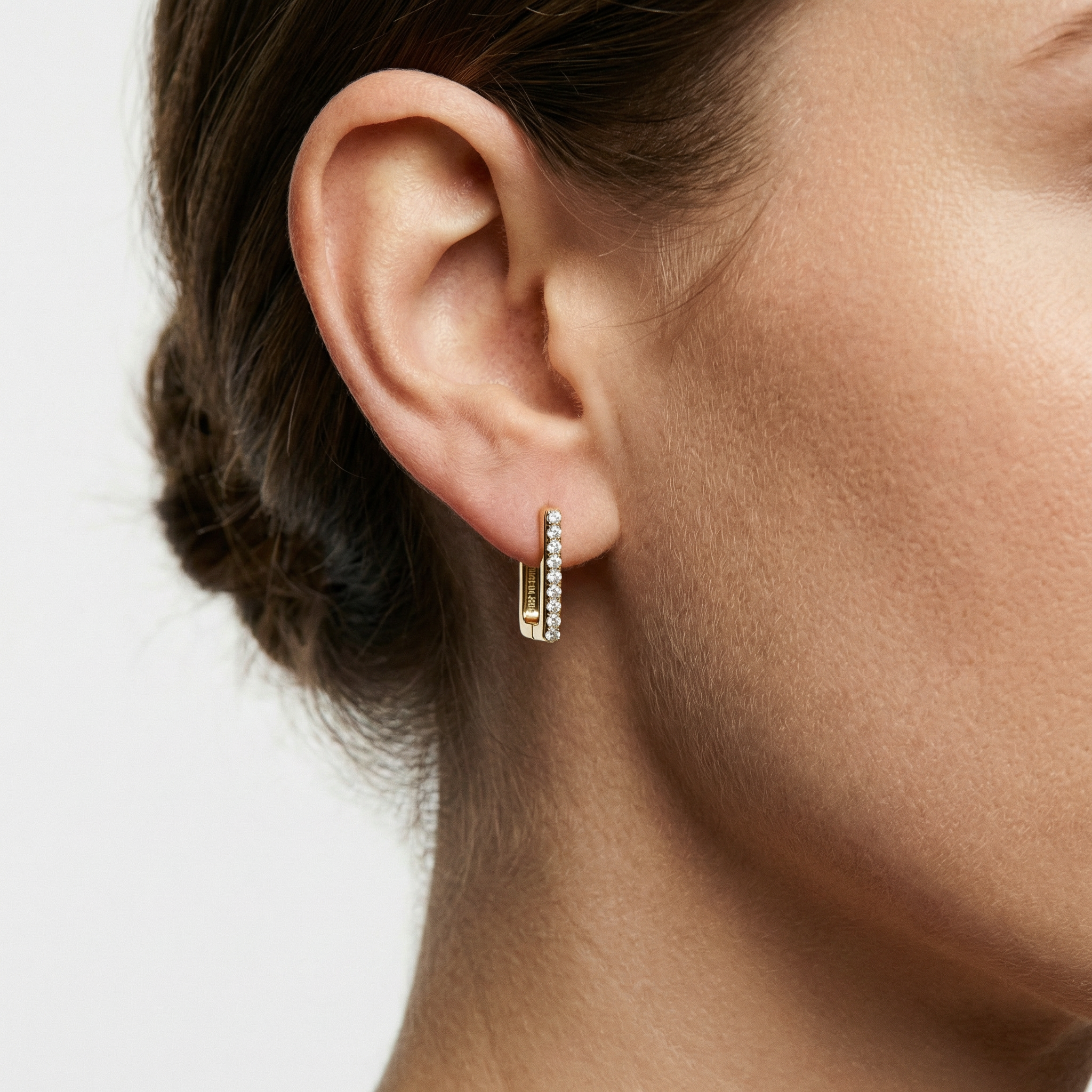 Celinde Moissanite Earring