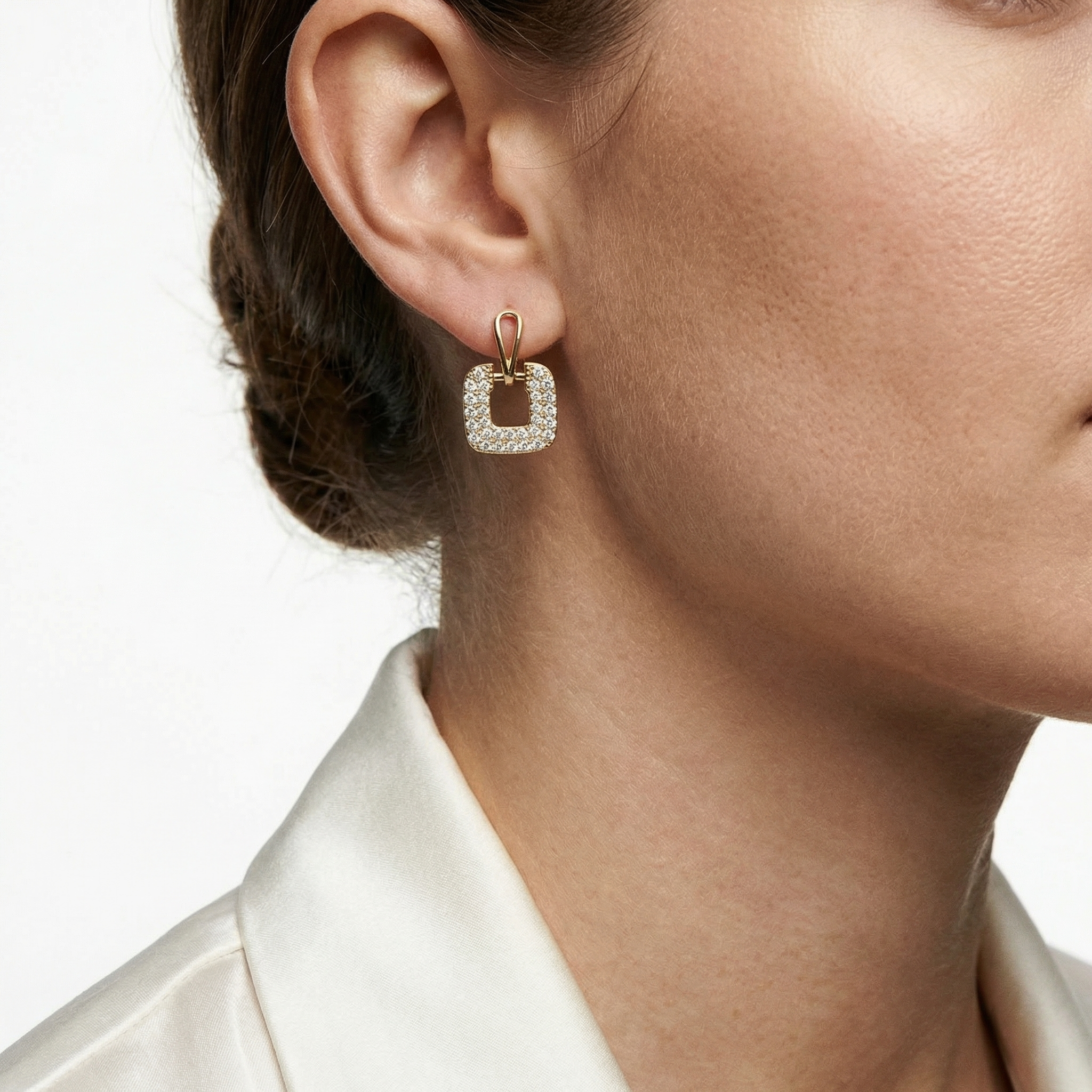 Tiara Moissanite Earring