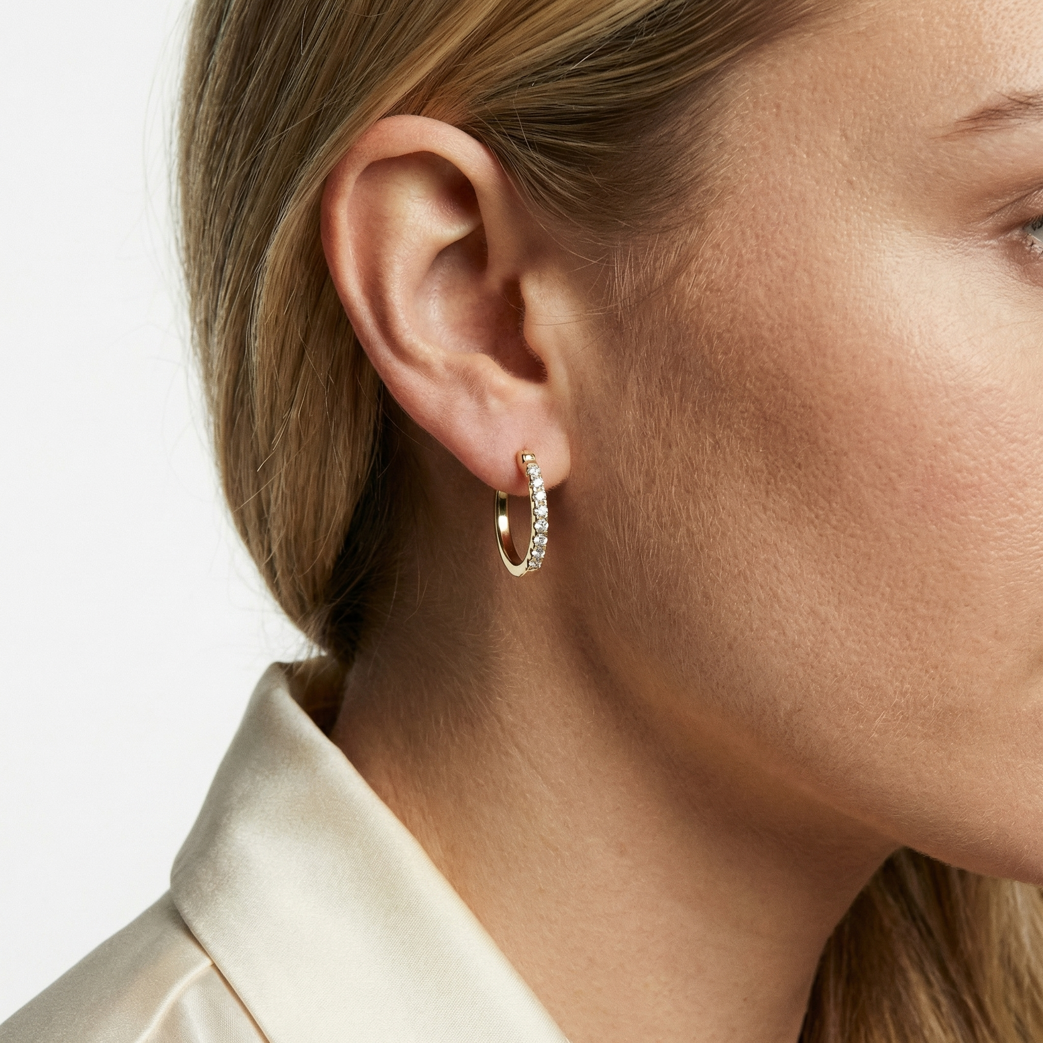 Elaine Moissanite Earring
