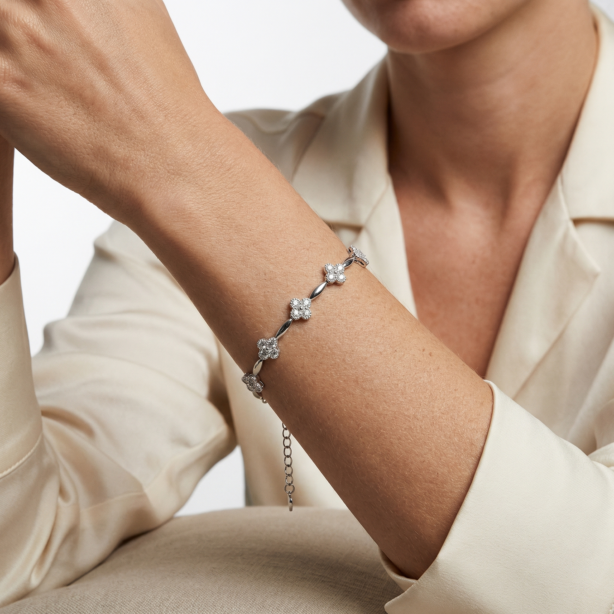 Brocade Moissanite Bracelet