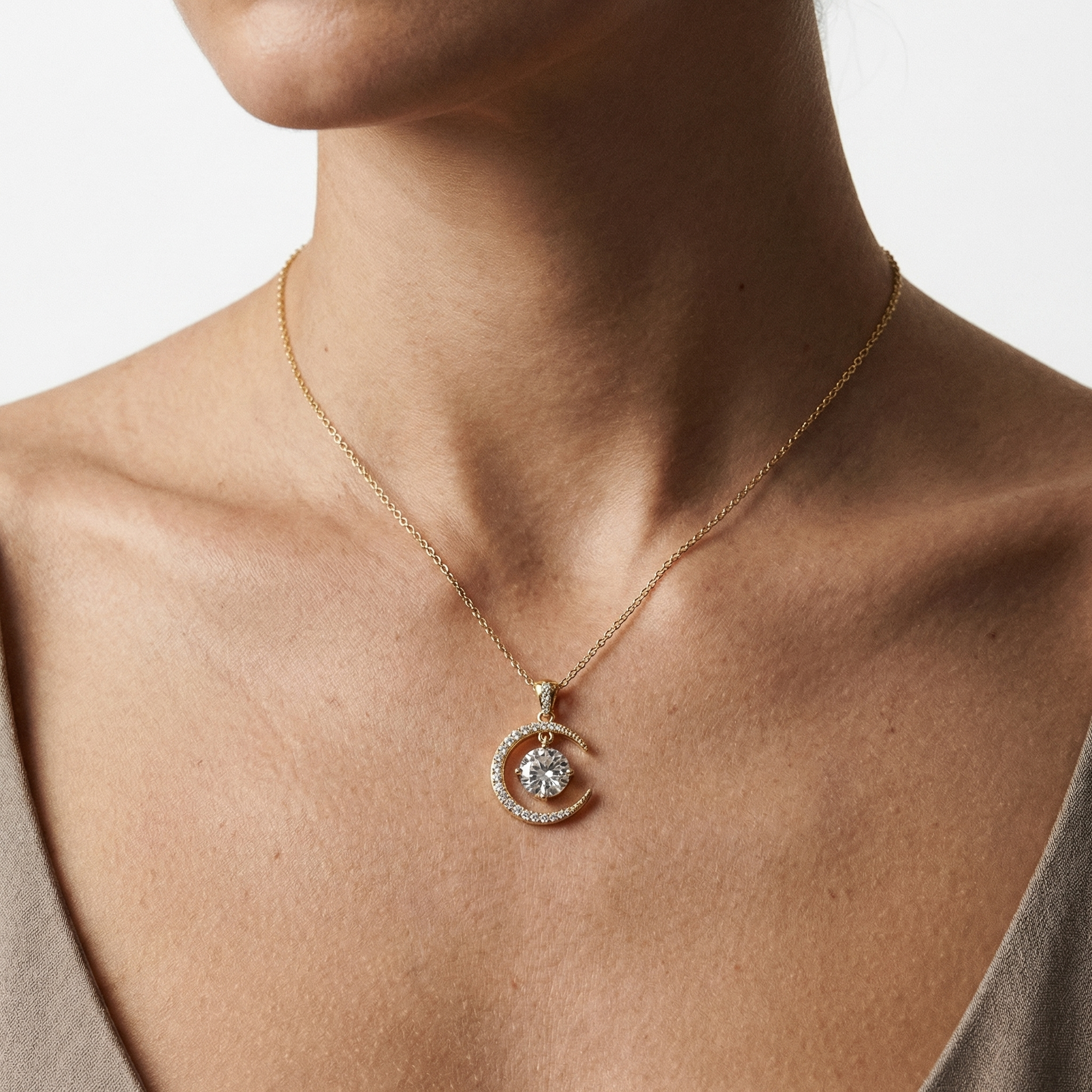 Solaine Moissanite Necklace