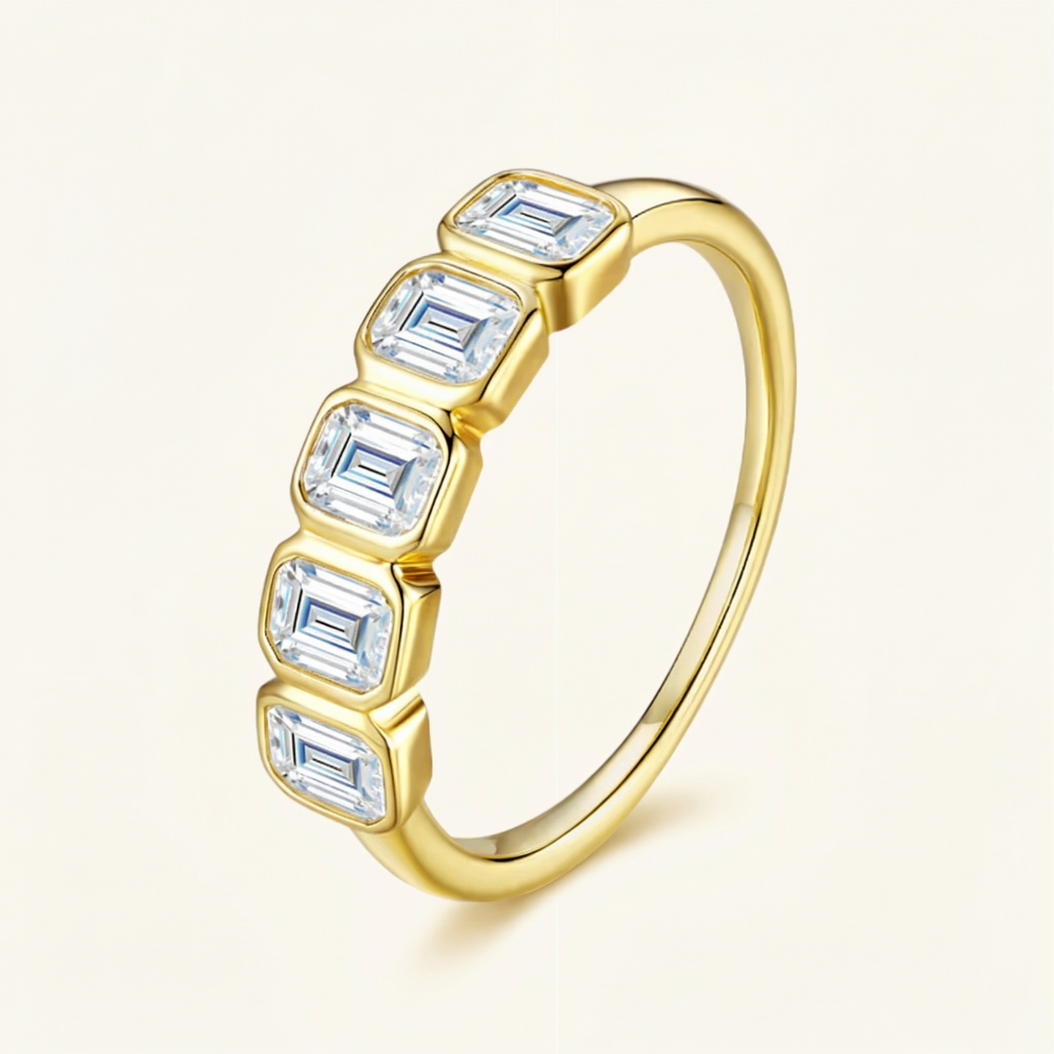 Bette Moissanite Ring